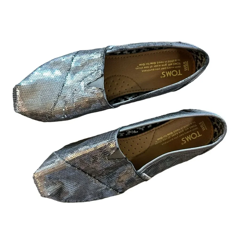 Toms cushioned any